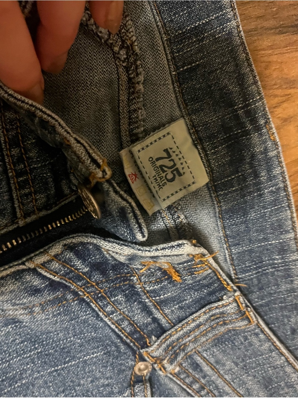 Boot-Cut Women's Jeans in Medium Wash Blue - Size 25
